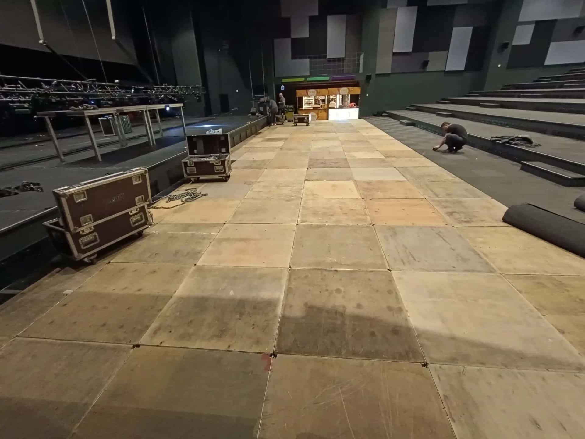 Festival için modüler podyum detayı