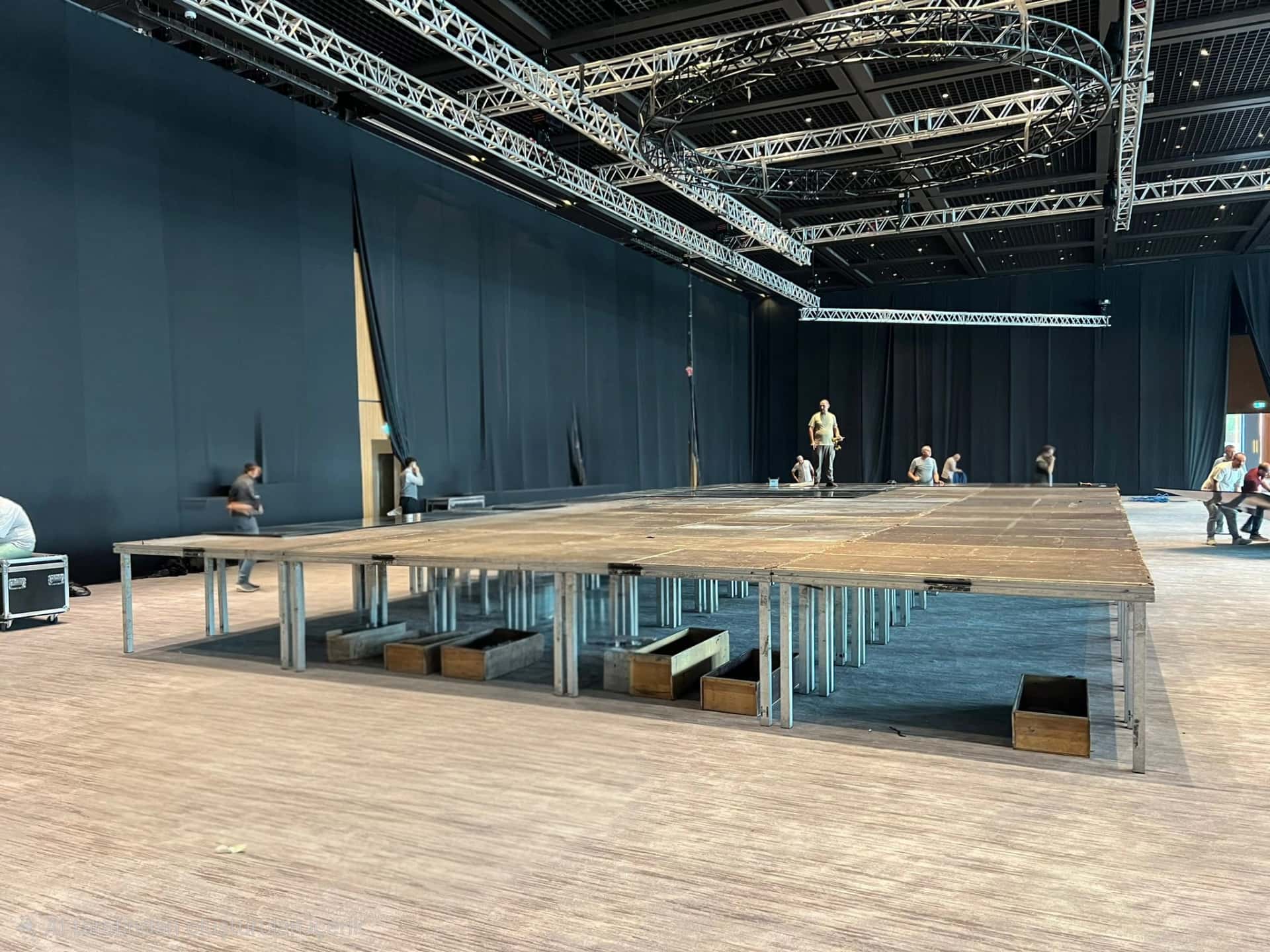 Wide-span truss installation at a festival stage