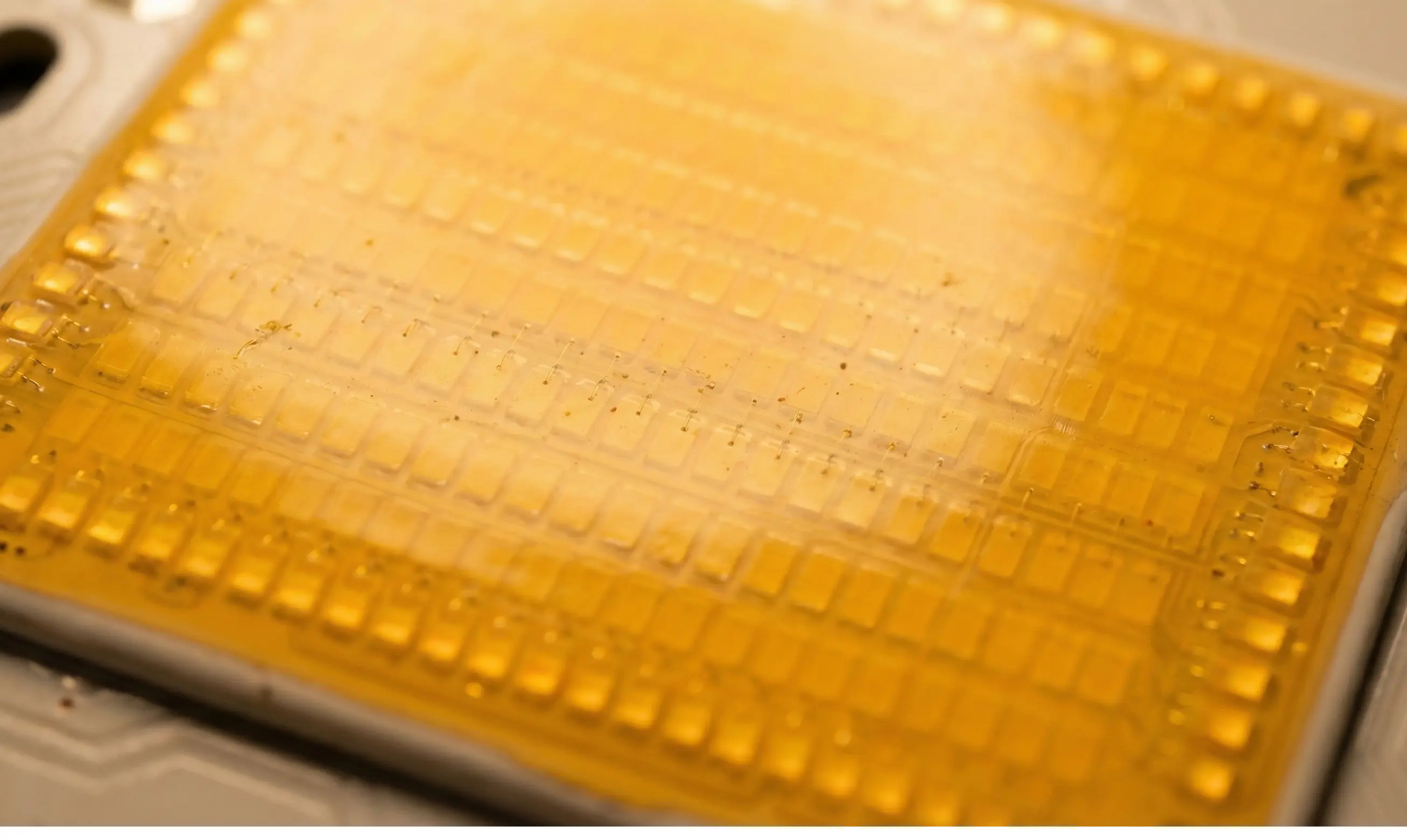 COB LED panel yüzeyinin yakın plan görünümü