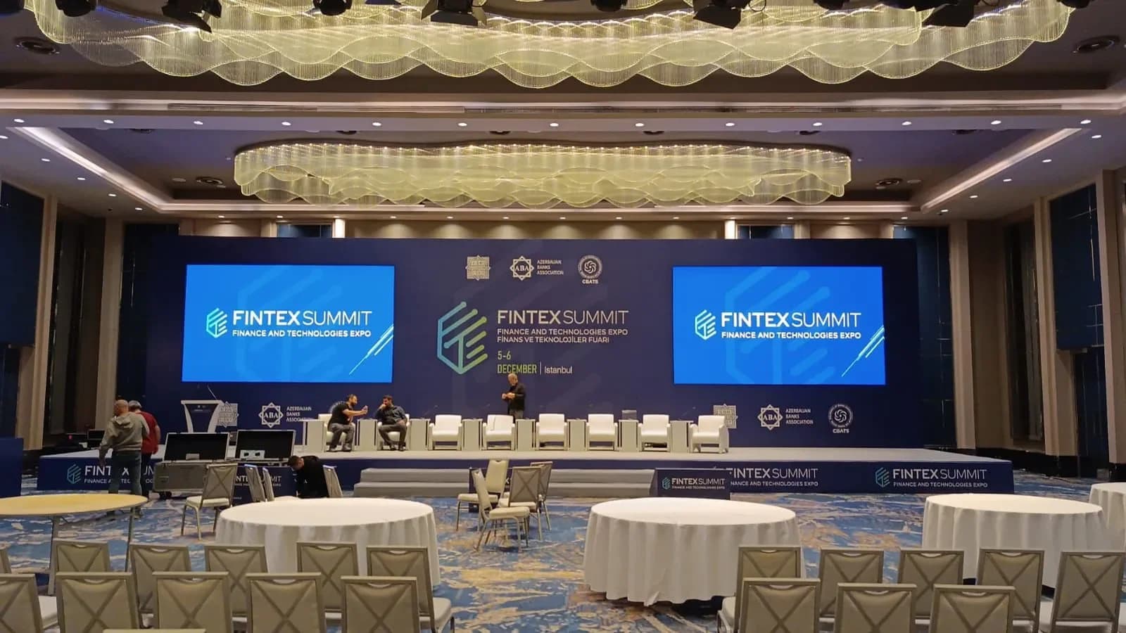 İç mekan ve dış mekan LED ekran kiralama uygulaması