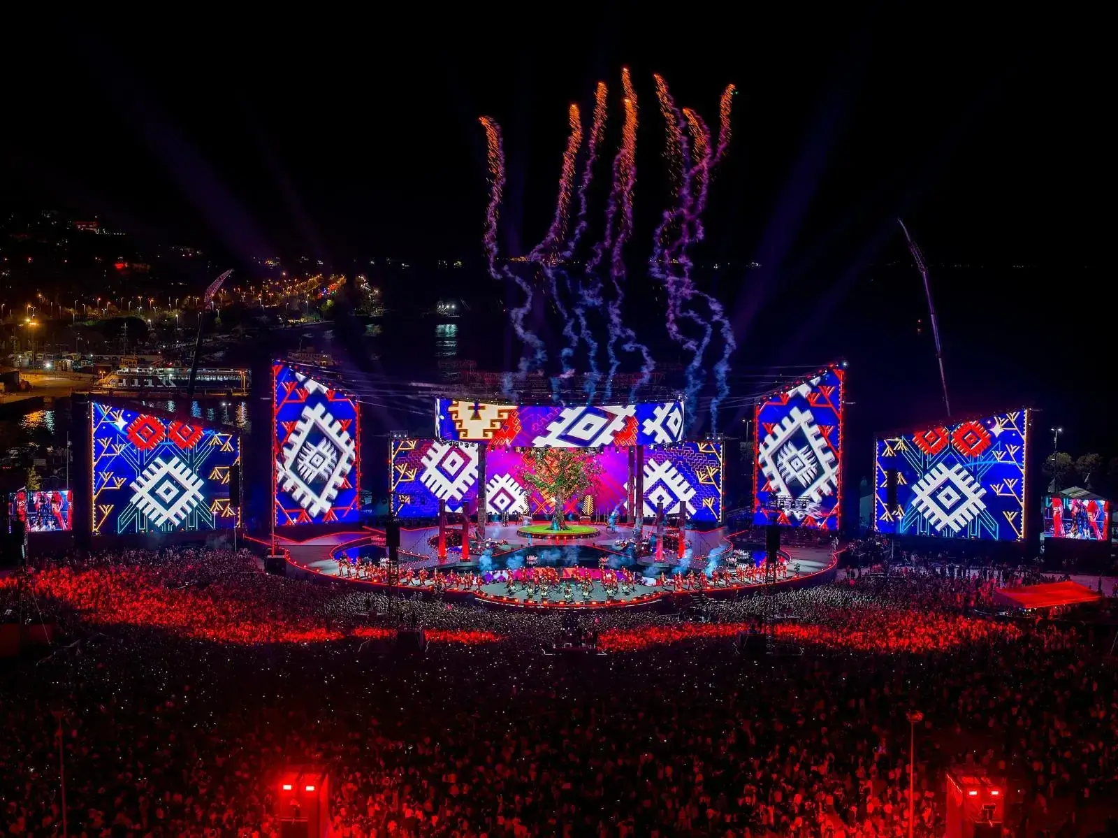 Open-air concert LED screen stage production in Turkey