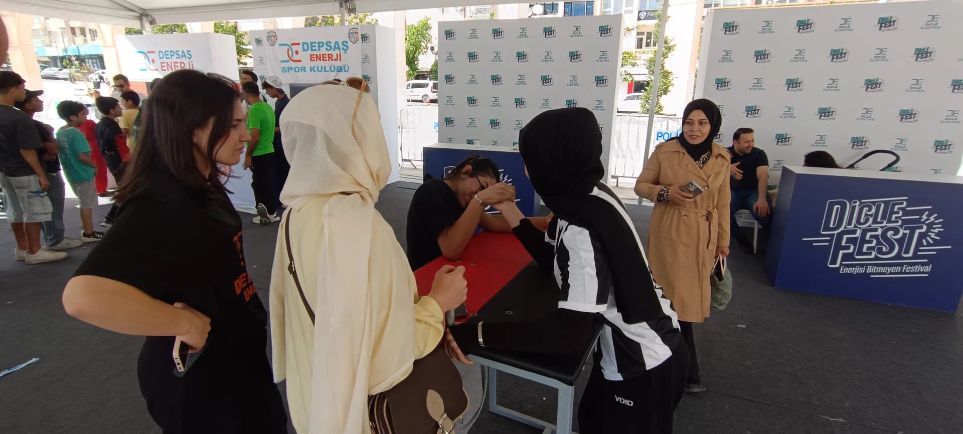 DicleFest Şanlıurfa dekor ve fotoğraf alanı marka deneyimi