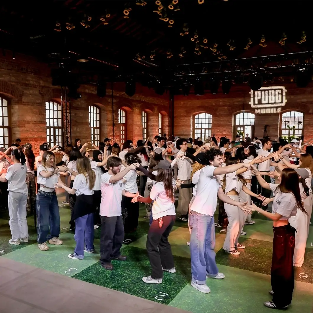 Fişekhane’de PUBG Mobile Guinness Dünya Rekoru sonrası genel kutlama atmosferi