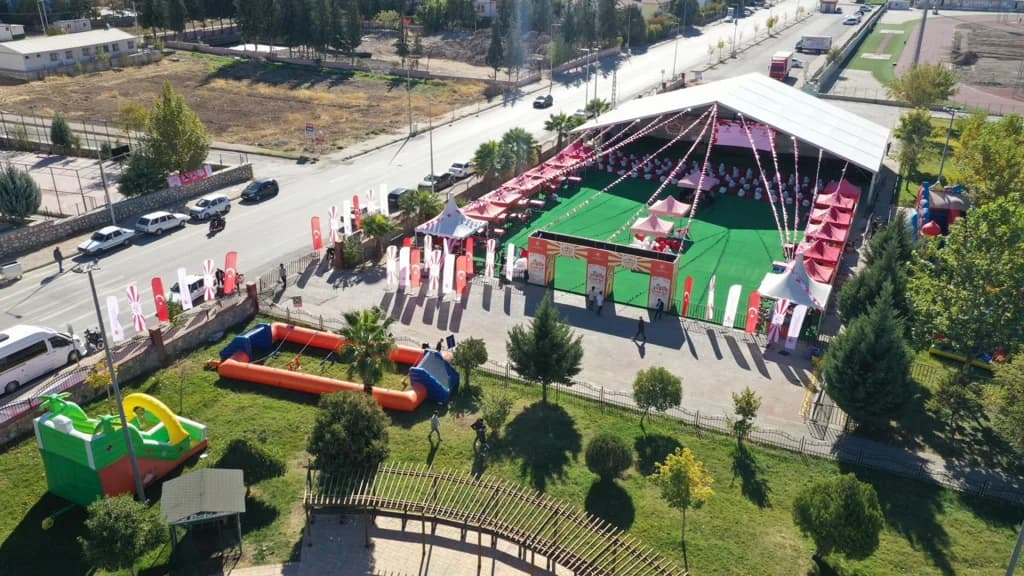 Çadır kurulumu 4
