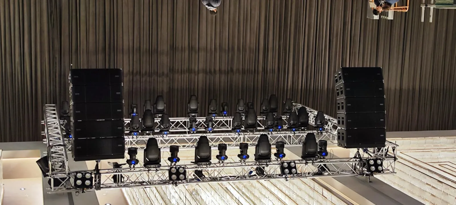 Truss and rigging setup — suspension points, load distribution, and safety checks