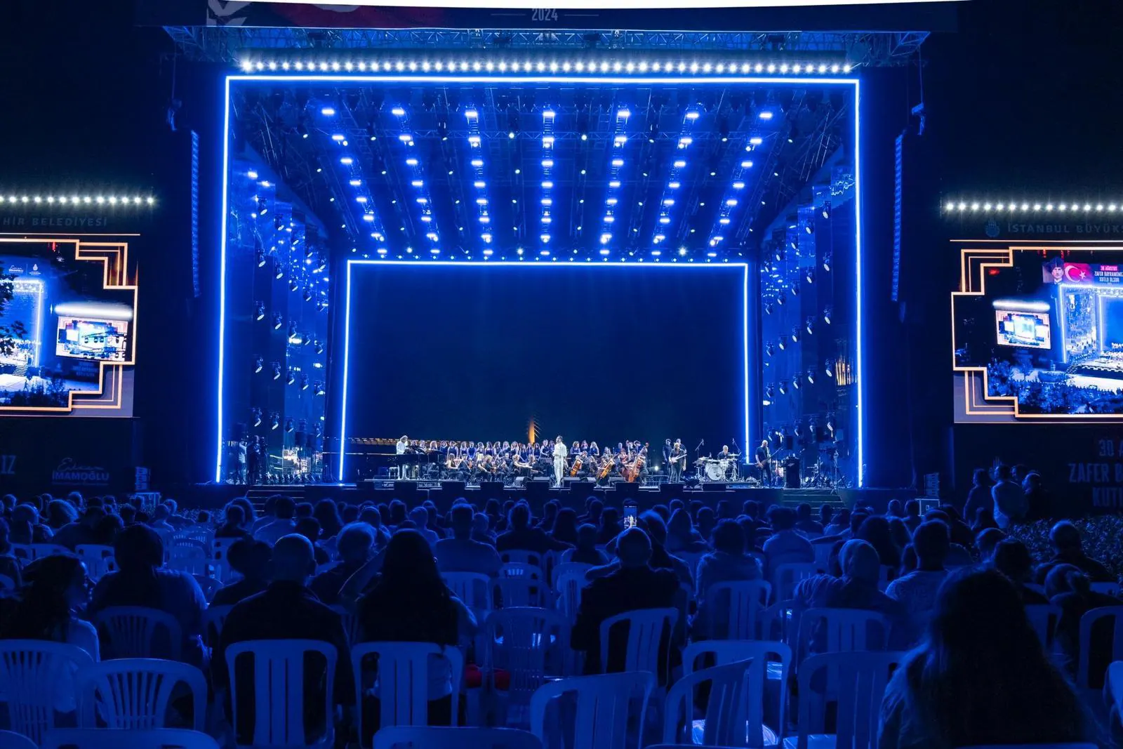 International conference production in Turkey — plenary stage and LED screen wall