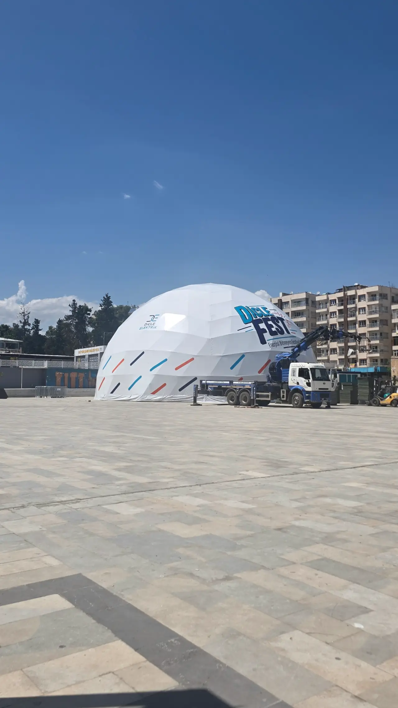 DicleFest Şanlıurfa Dome Çadır Uzak Görünüm DicleFest Şanlıurfa dome çadır uzak görünüm